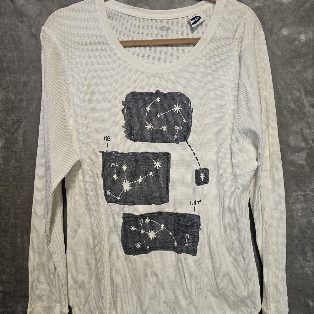 NWT Old Navy Graphic Long Sleeve Thermal Top XXL